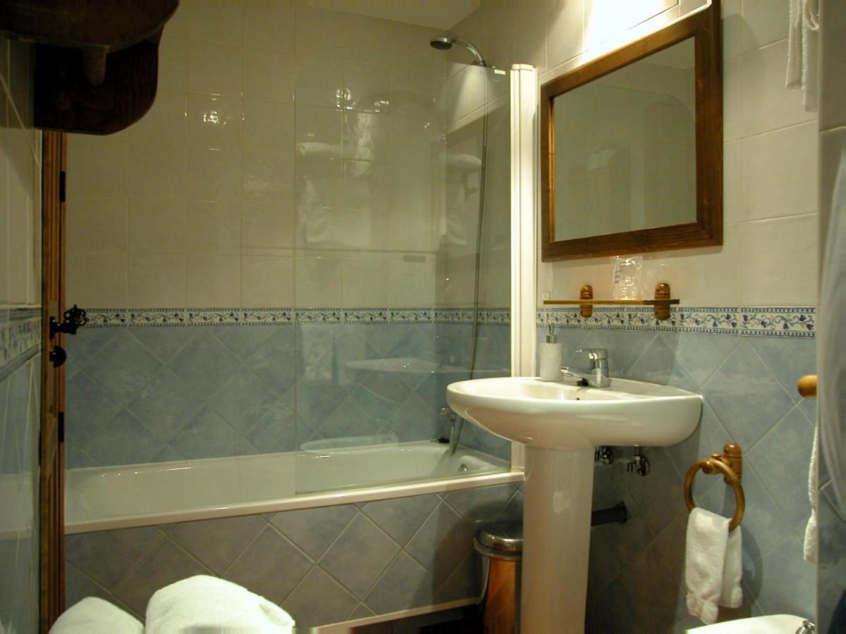 Rascafría Casas Rurales Valle De El Paular מראה חיצוני תמונה